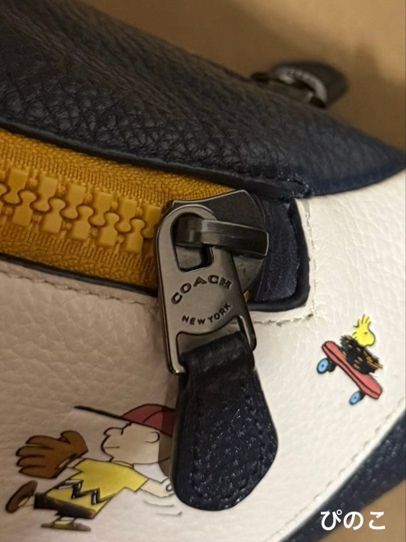 COACH X PEANUTS ★ コラボ ショルダー バッグ スヌーピー