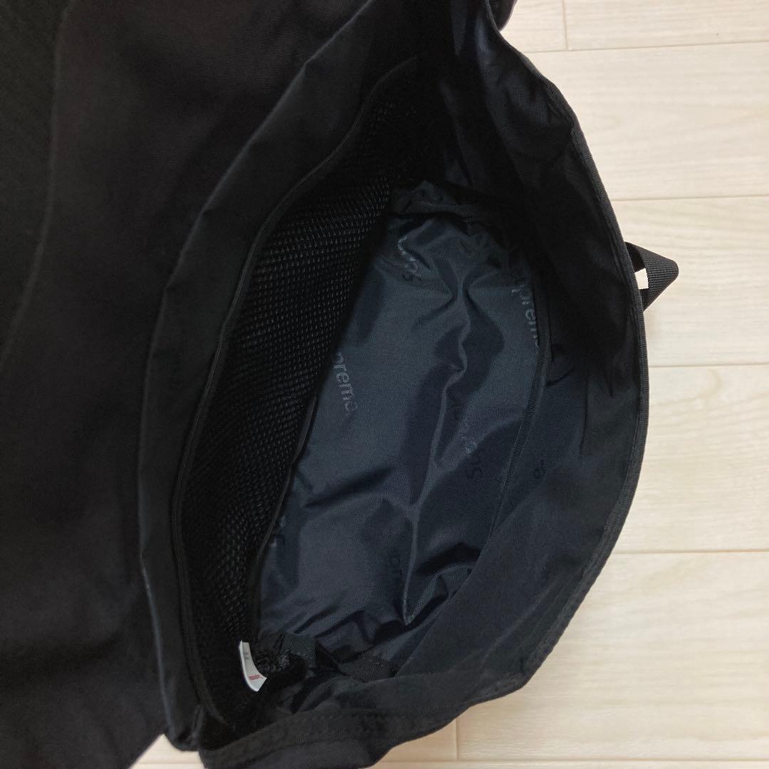 Supreme シュプリーム 　Messenger Bag