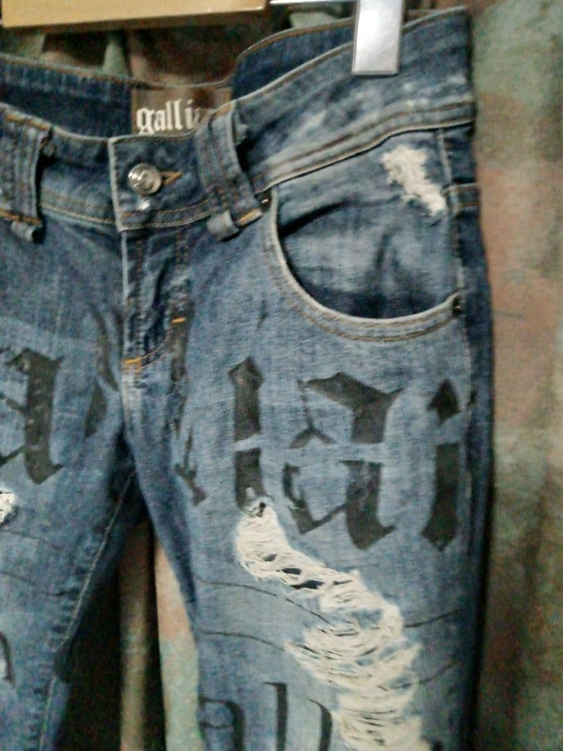 ジョンガリアーノJohn Galliano ハードクラッシュデニム細身