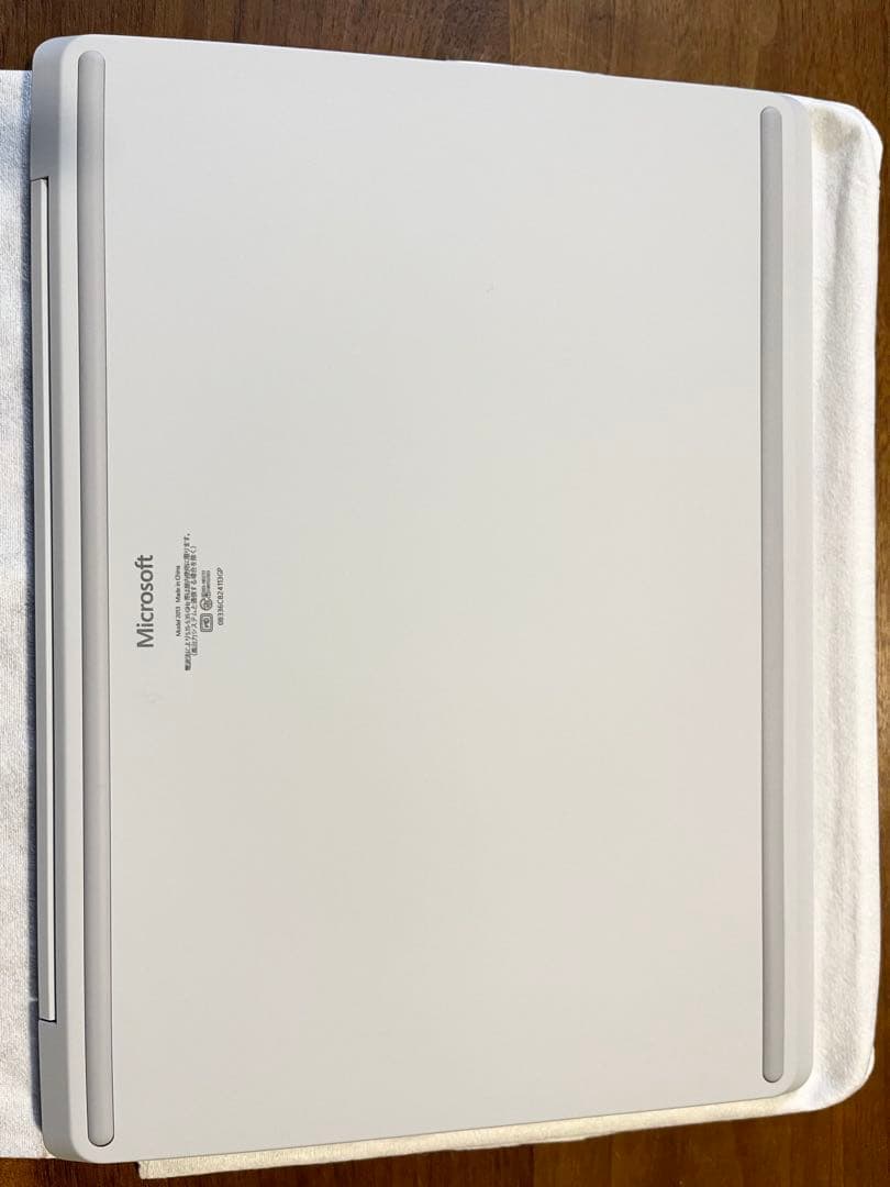 【新品・未使用】Microsoft Surface Laptop Go3