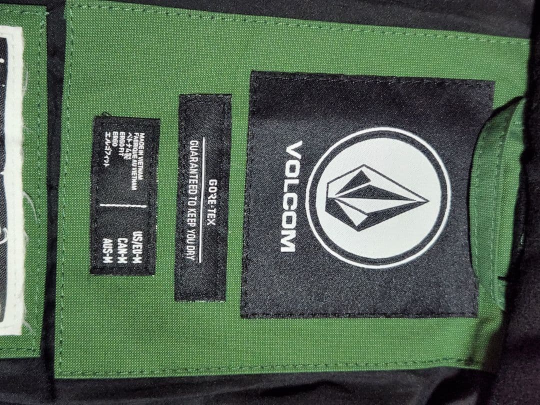 VOLCOM　LONGO　GORE-TEX　Mサイズ