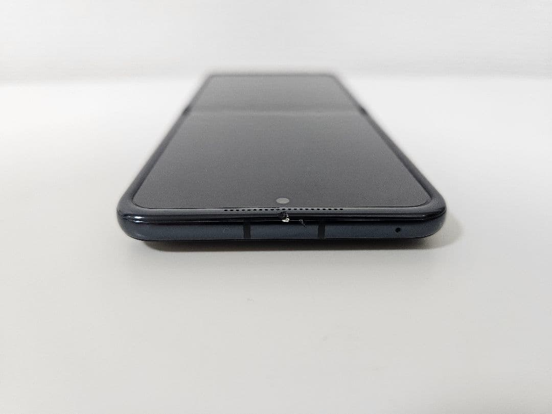 Motorola razr 50 ultra米国版12/256GB SIMフリー