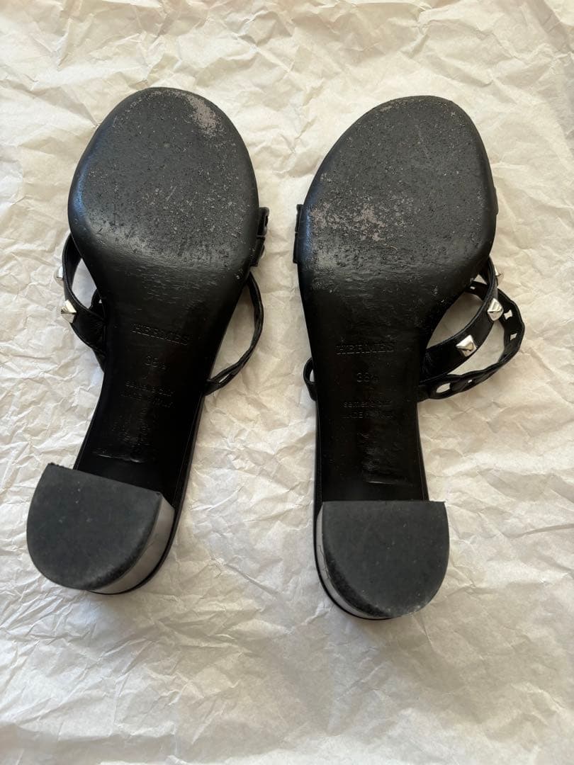 HERMES ブラック サンダル