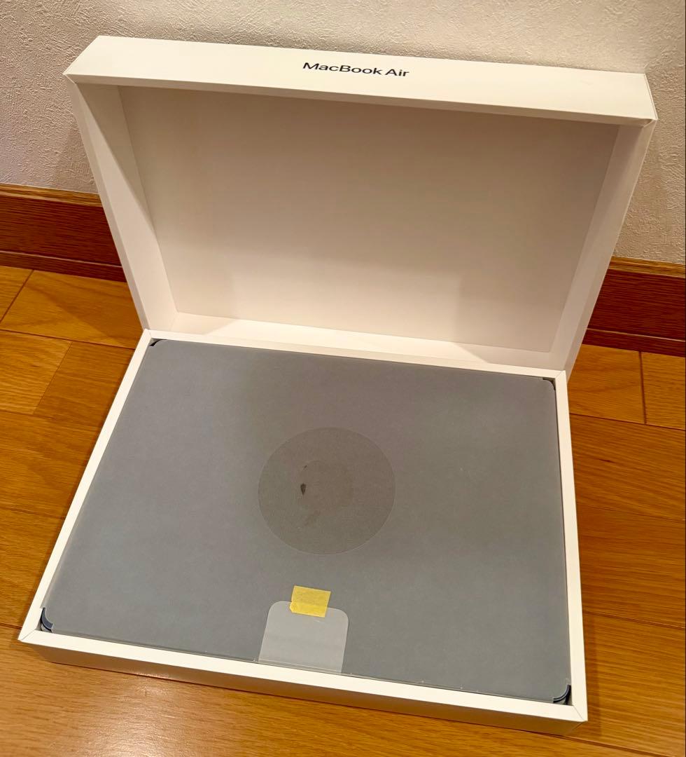 MacBook Air M2 13.6インチ ミッドナイト