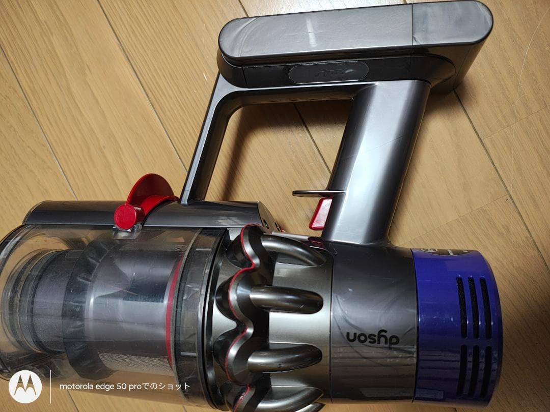 ダイソン★コードレス掃除機★V10本体★ＳV12★バッテリーの状態良好★3