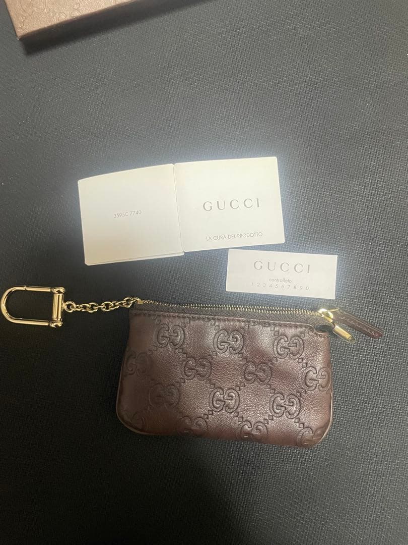 GUCCI GGパターン ケース ブラウン