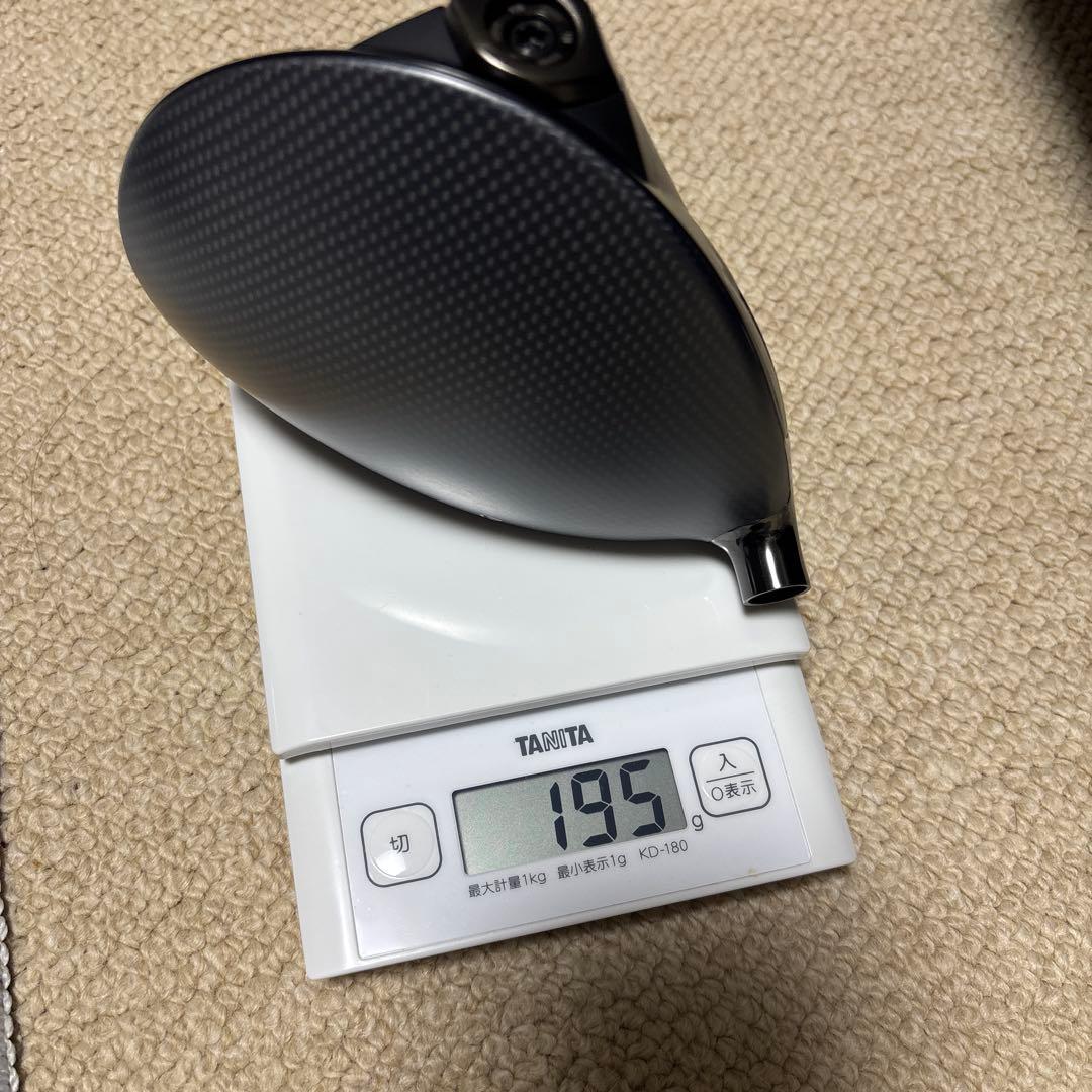 QI35LSドライバーヘッド。　　　　ヘッドカバー付