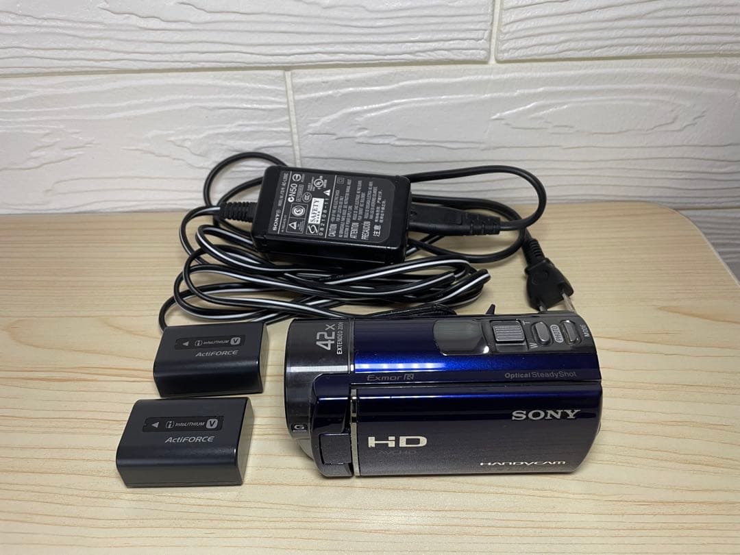 SONY HDR-CX180 ＋リモコン三脚セット（バッテリ2＋SD＋AC）