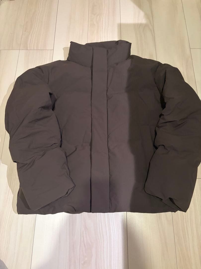 新品未使用 UNIQLO ユニクロ シームレスダウンジャケット メンズ M