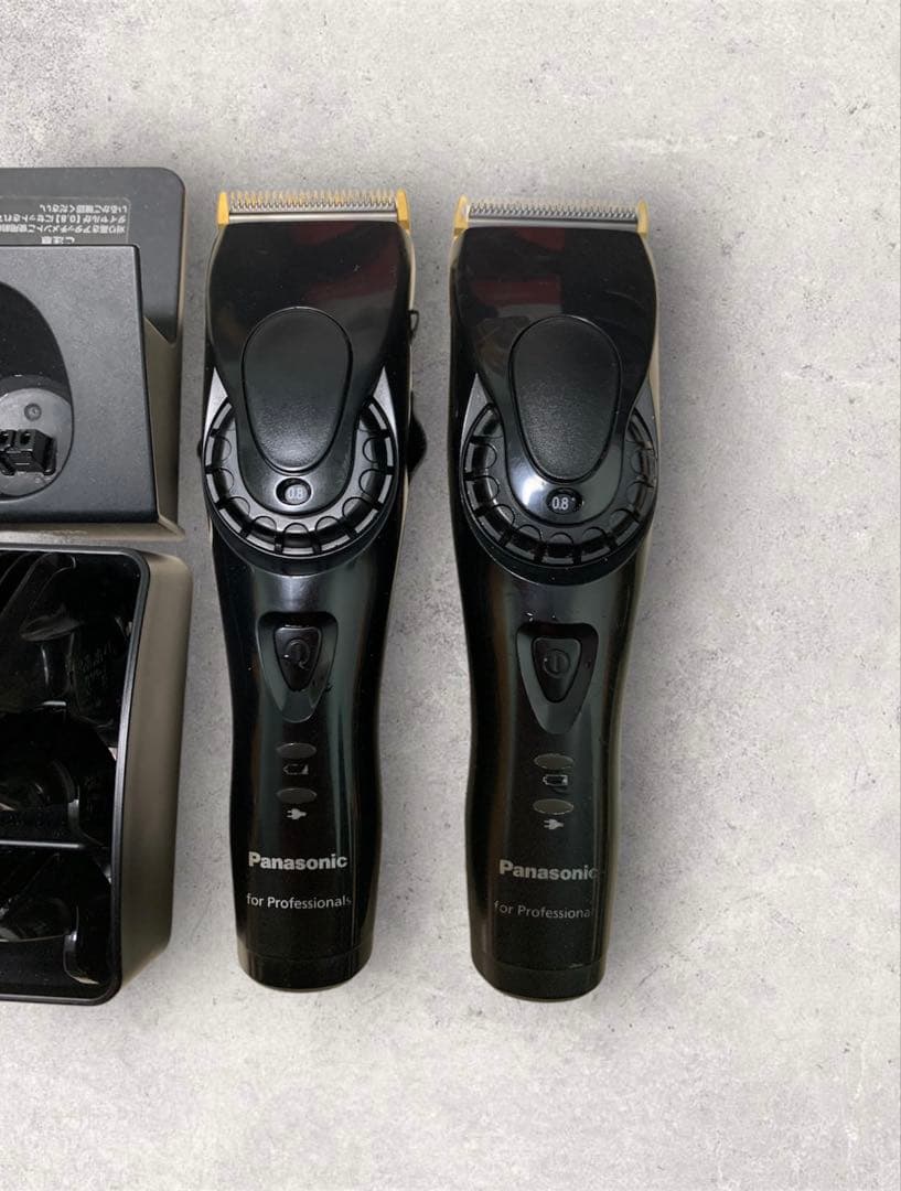2台とも 電池新品交換済　Panasonic プロ リニアバリカン