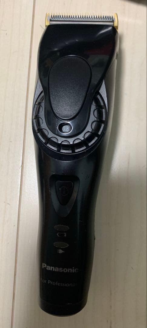2台とも 電池新品交換済　Panasonic プロ リニアバリカン