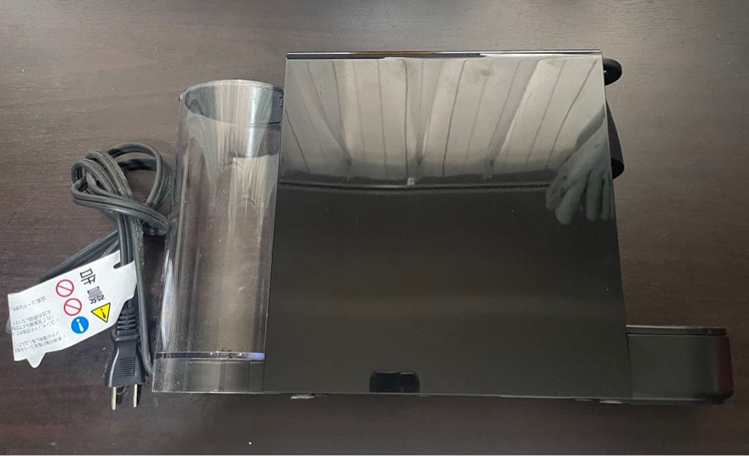 未使用ネスプレッソ コーヒーメーカー エッセンサ ミニ