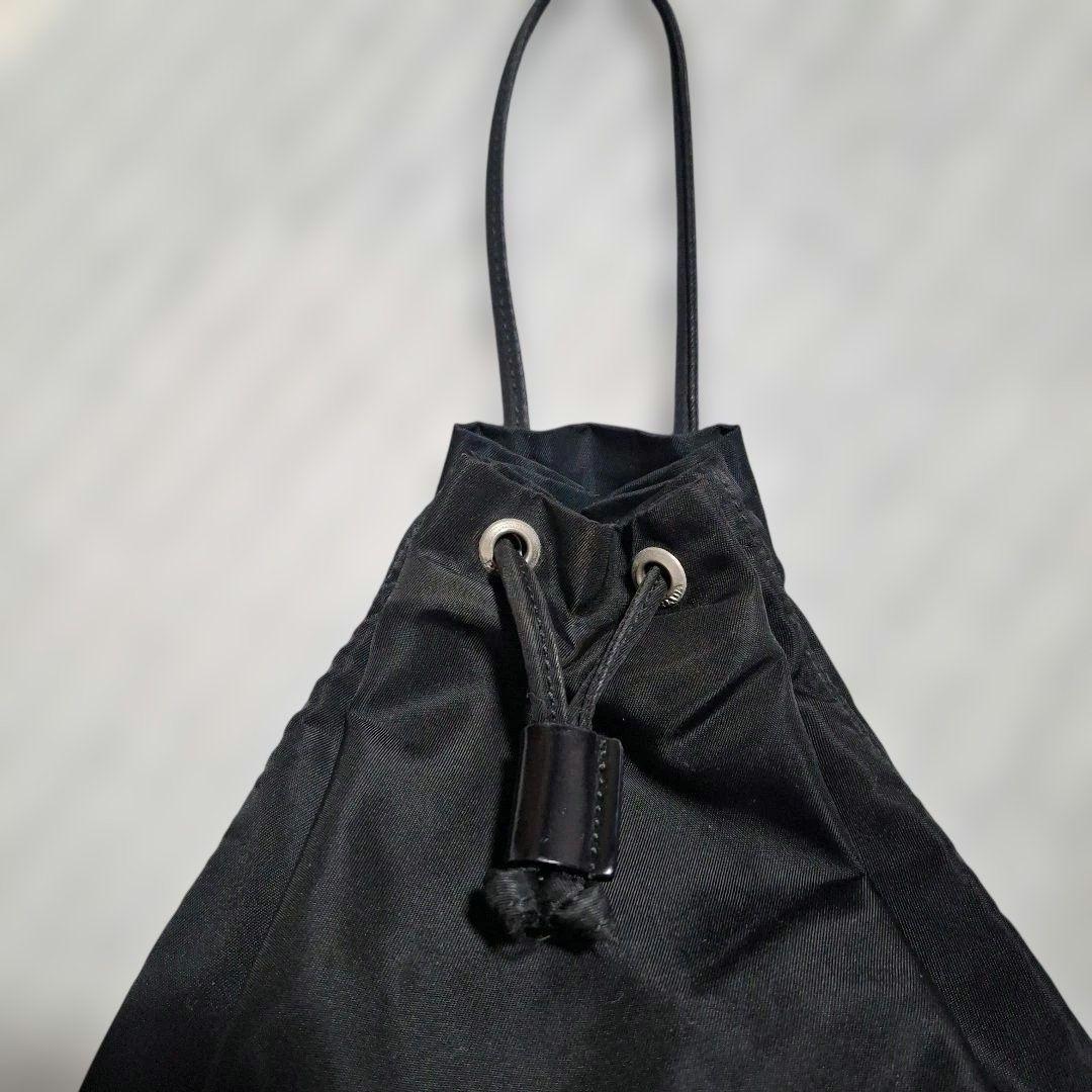 mer.yPRADA ブラック ナイロン ドローストリングバッグ