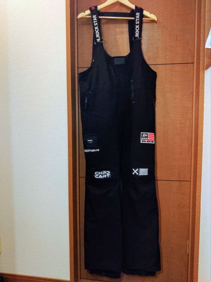 本日迄のキャンペーン【超美品】人気マウンテンロックスター♪使い勝手の良い黒色