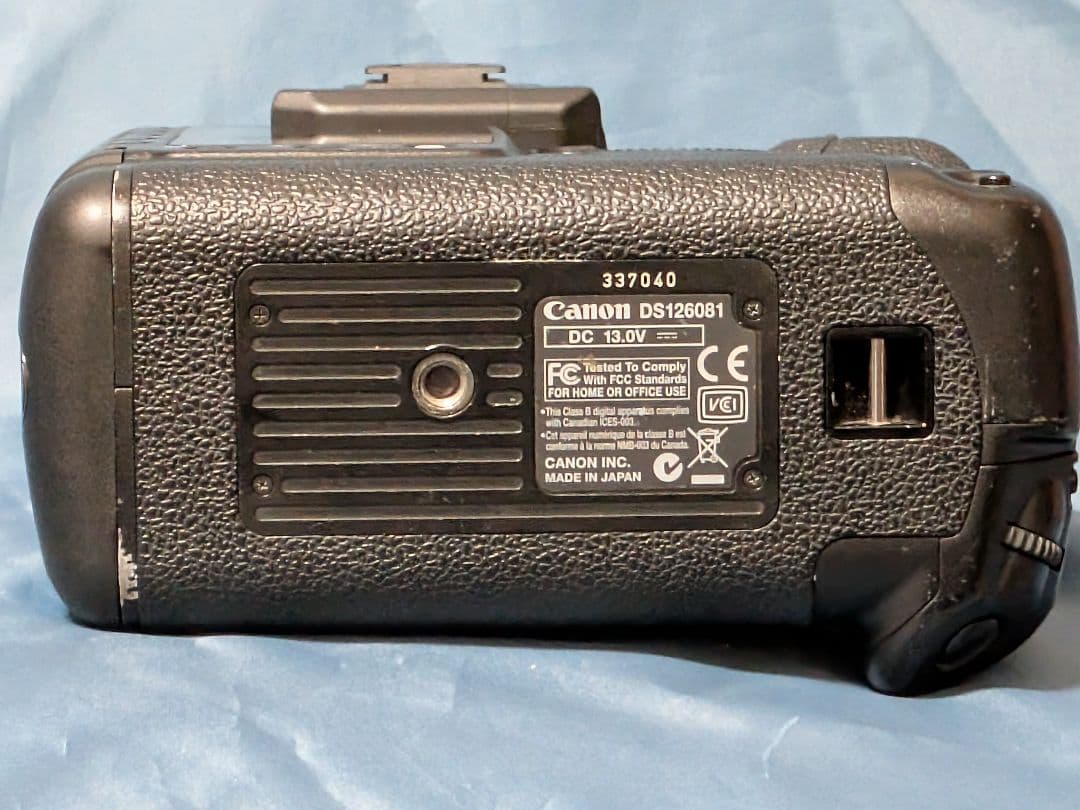H*E様 EOS 1Ds malkⅡ 動作品 DCアダプターのみ