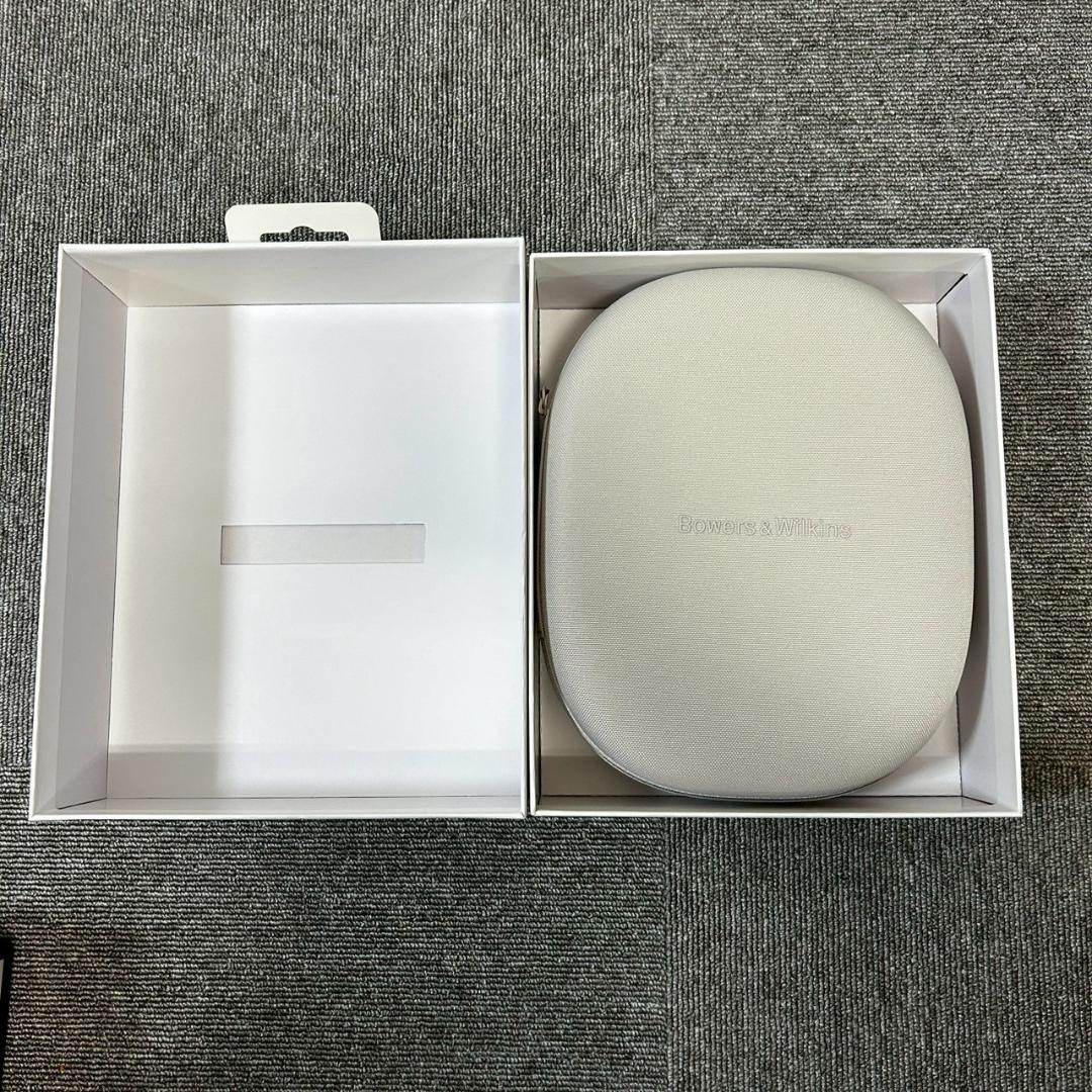 Bowers & Wilkins ワイヤレスヘッドホン