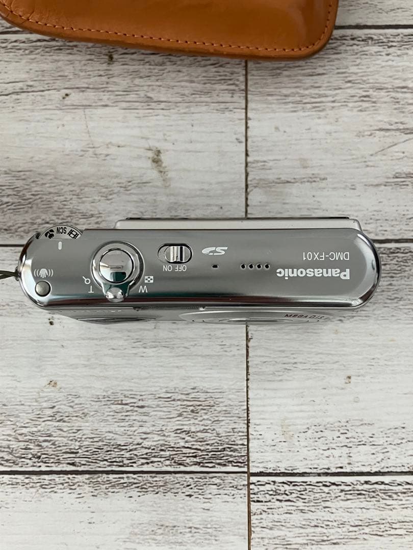 Panasonic DMC-FX01 コンパクトデジタルカメラ