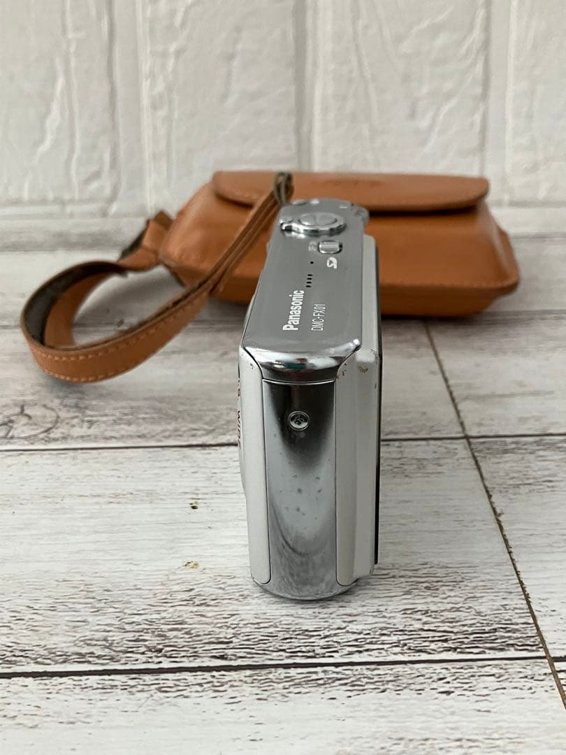 Panasonic DMC-FX01 コンパクトデジタルカメラ