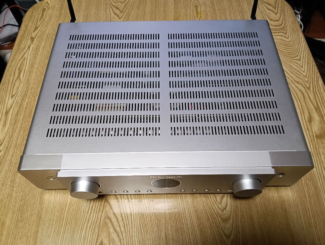 marantz マランツ CINEMA70s シルバー　美品