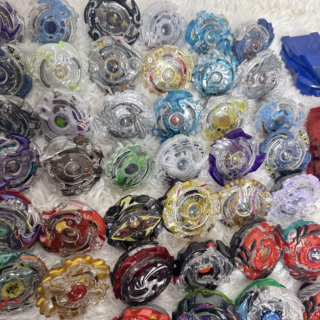 ベイブレードバースト 計135点 引退品 まとめ DB DU 付属パーツ有