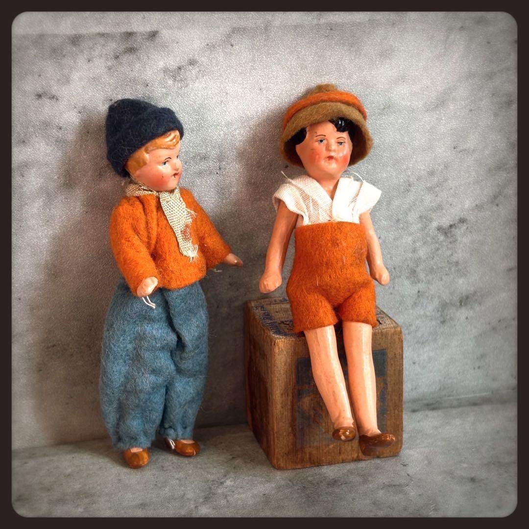 ヴィンテージ 小さな兄妹のビスクドール　２体セット ドールハウスドール