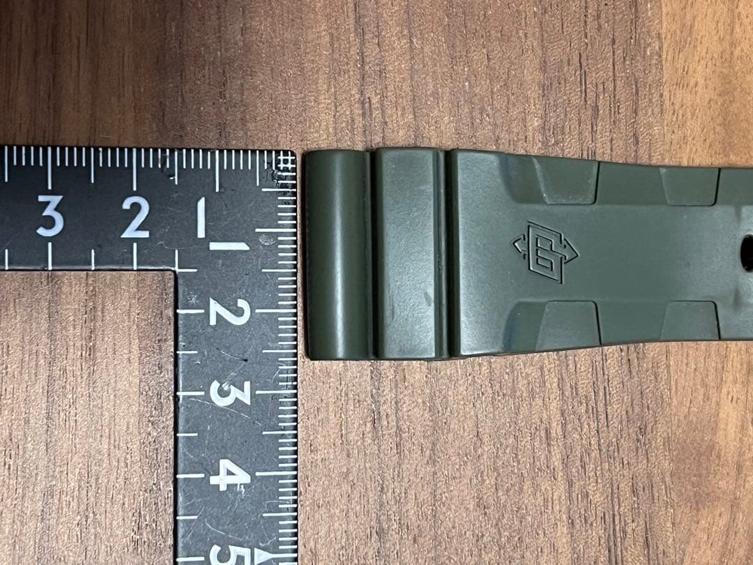 パネライ純正オリーブグリーン ラバーベルト MSサイズ