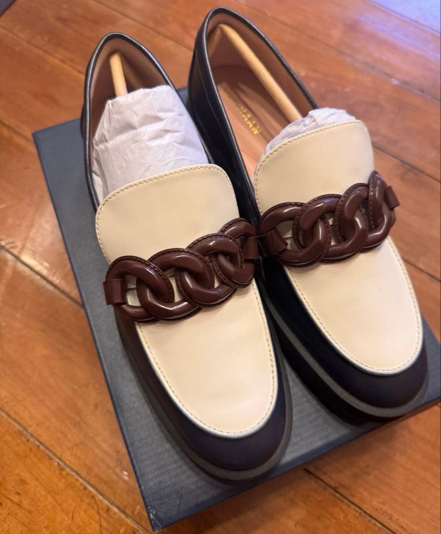 超美品　コールハーン　レザー ローファー サイズ8