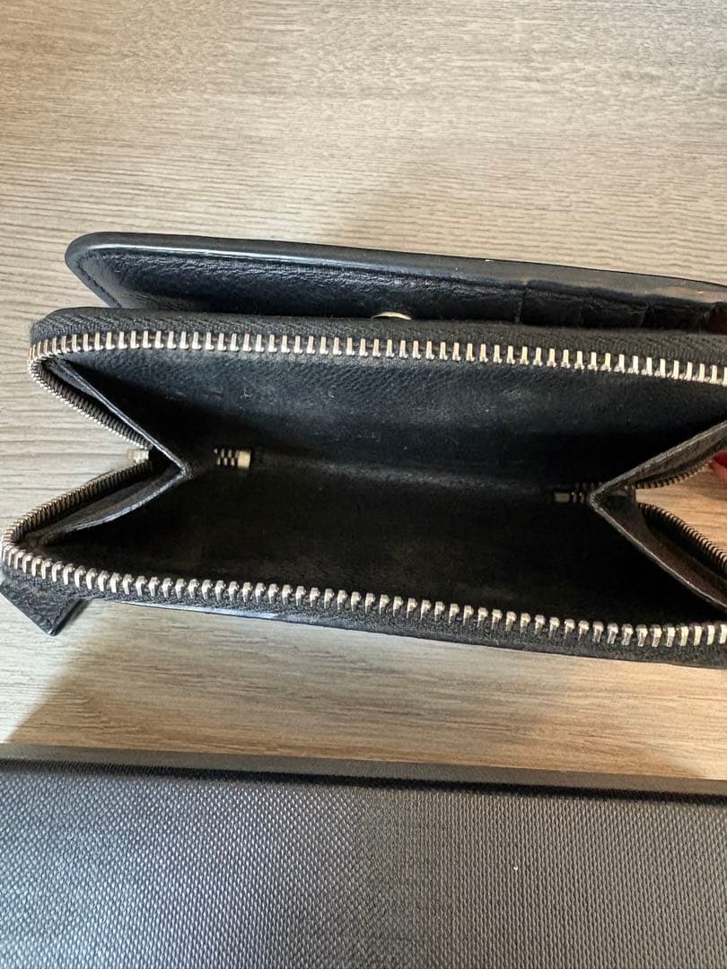 SAINT LAURENT ブラック 二つ折り財布