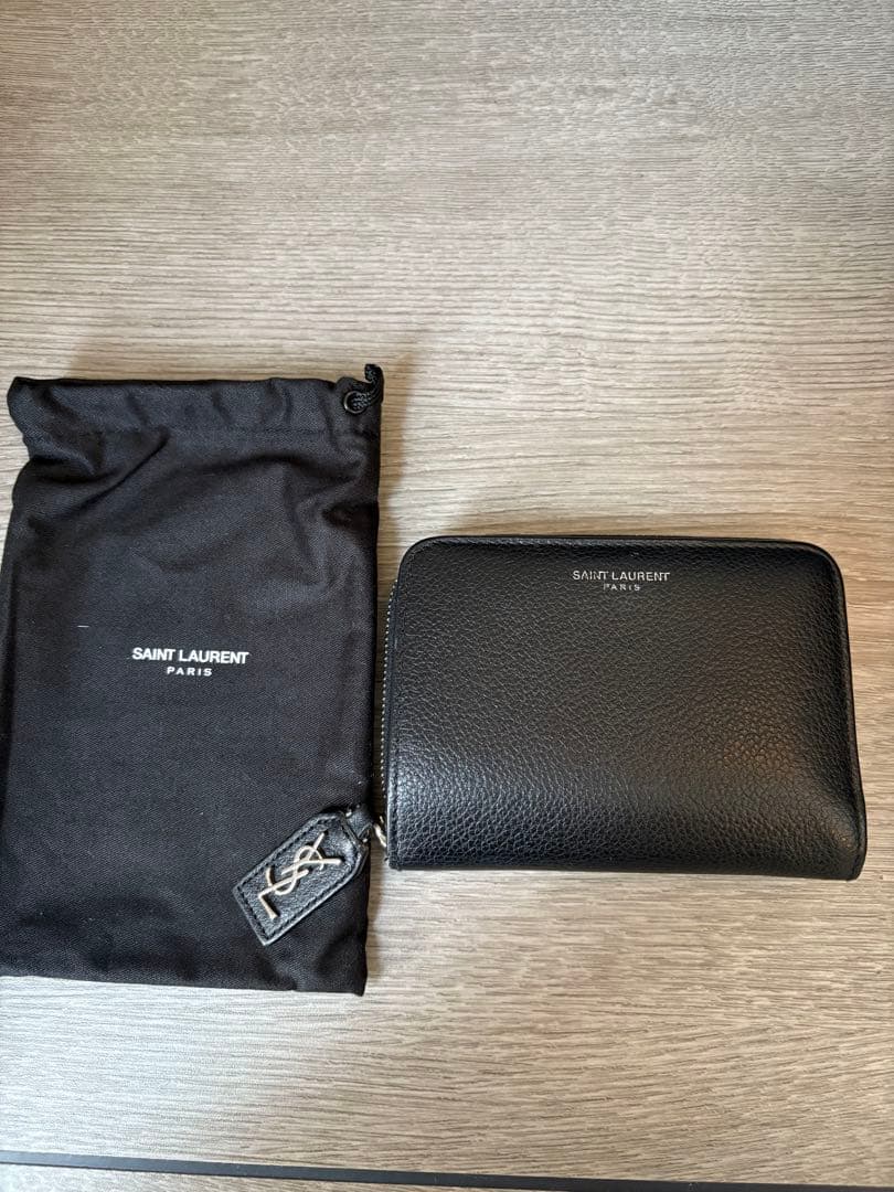 SAINT LAURENT ブラック 二つ折り財布