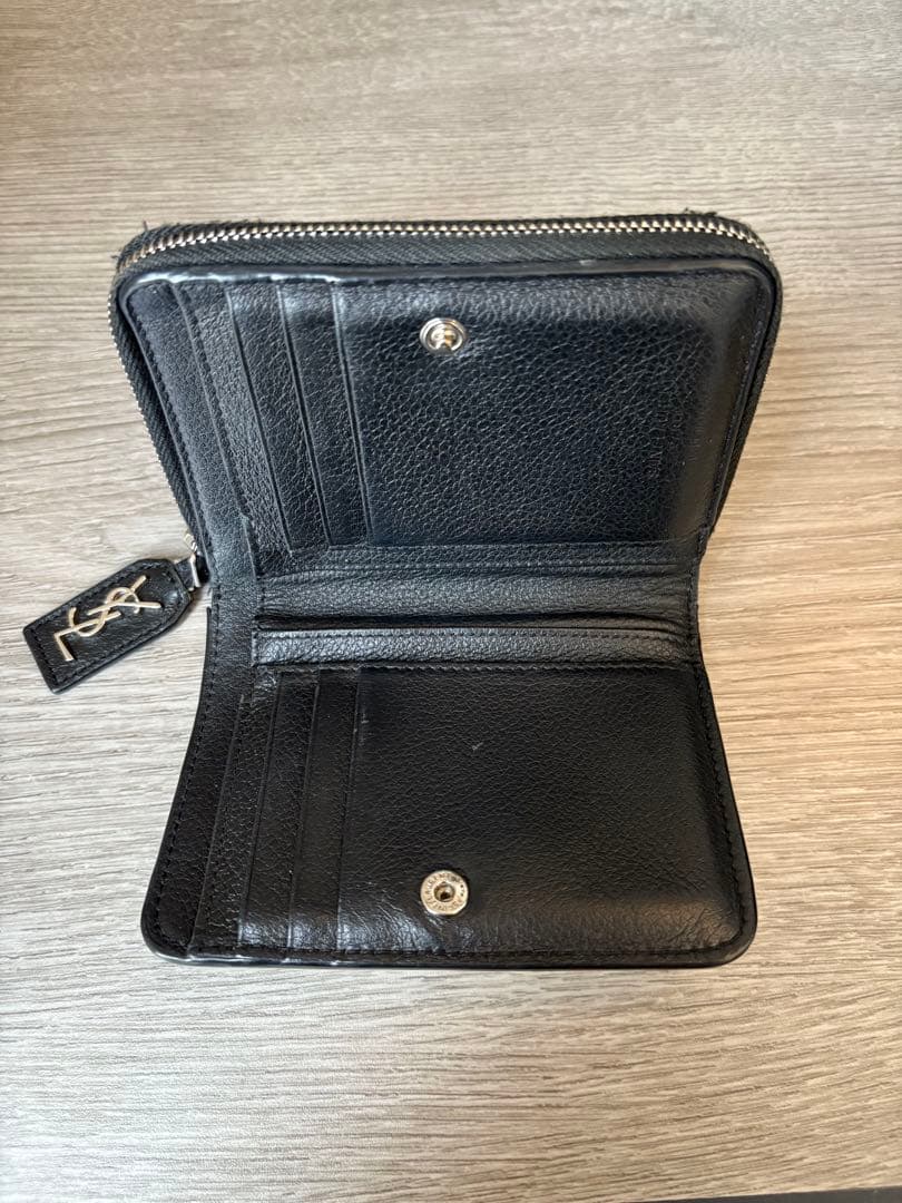 SAINT LAURENT ブラック 二つ折り財布
