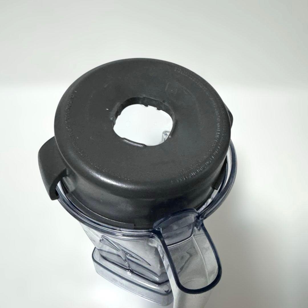 Vitamix バイタミックス ブレンダー ジューサー VM0111