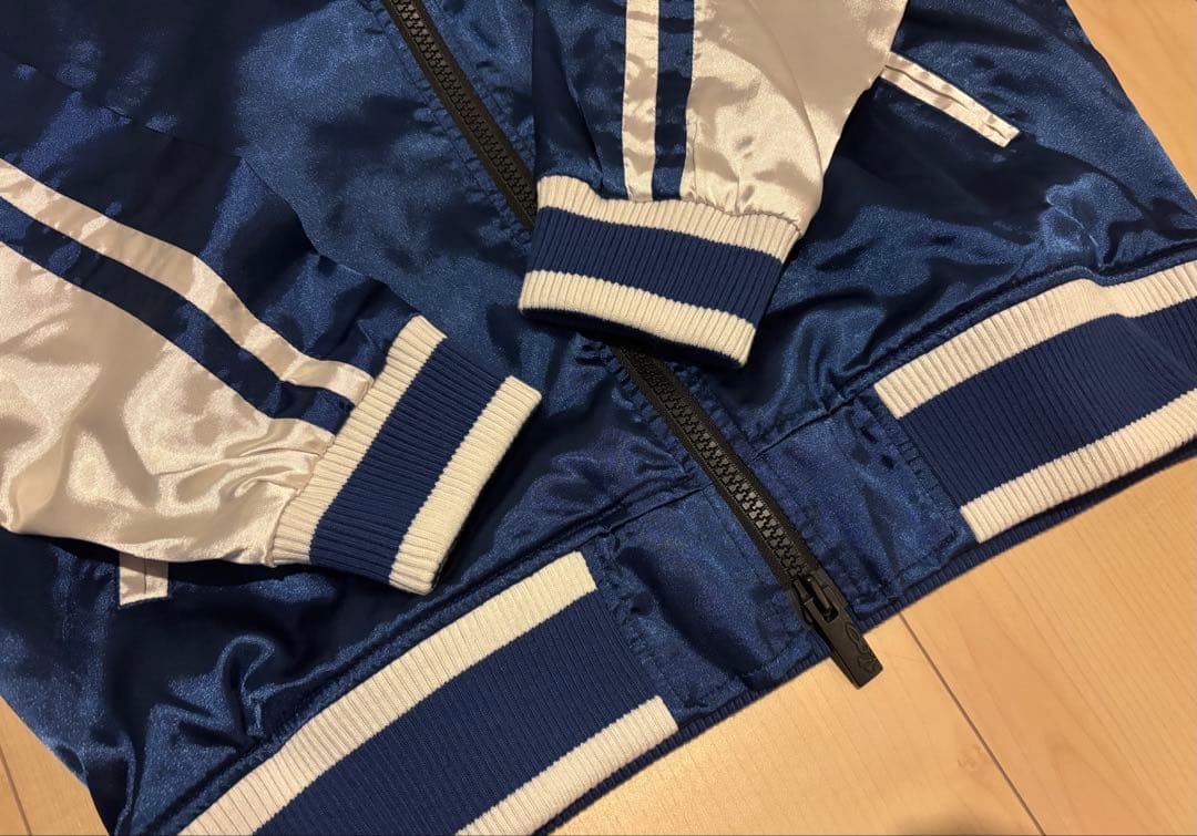 サイコバニー×スクーカム　バニーロゴ スカジャン　コラボ　ブルゾン　刺繍