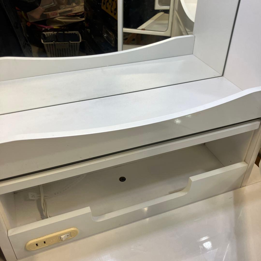 ニトリ 三面鏡 鏡台 椅子セットドレッサー 白 北欧風 洋風