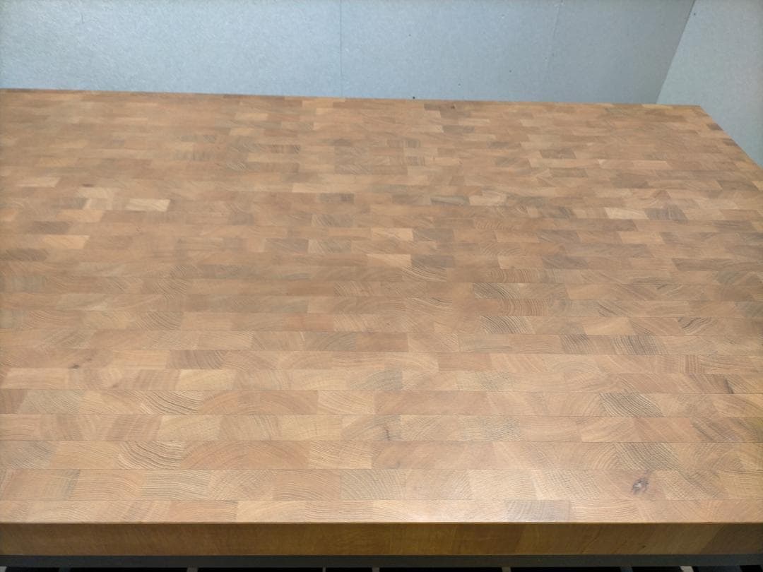 美品 VADHOLMA　アイランドキッチン 送料無料　75009-3-100