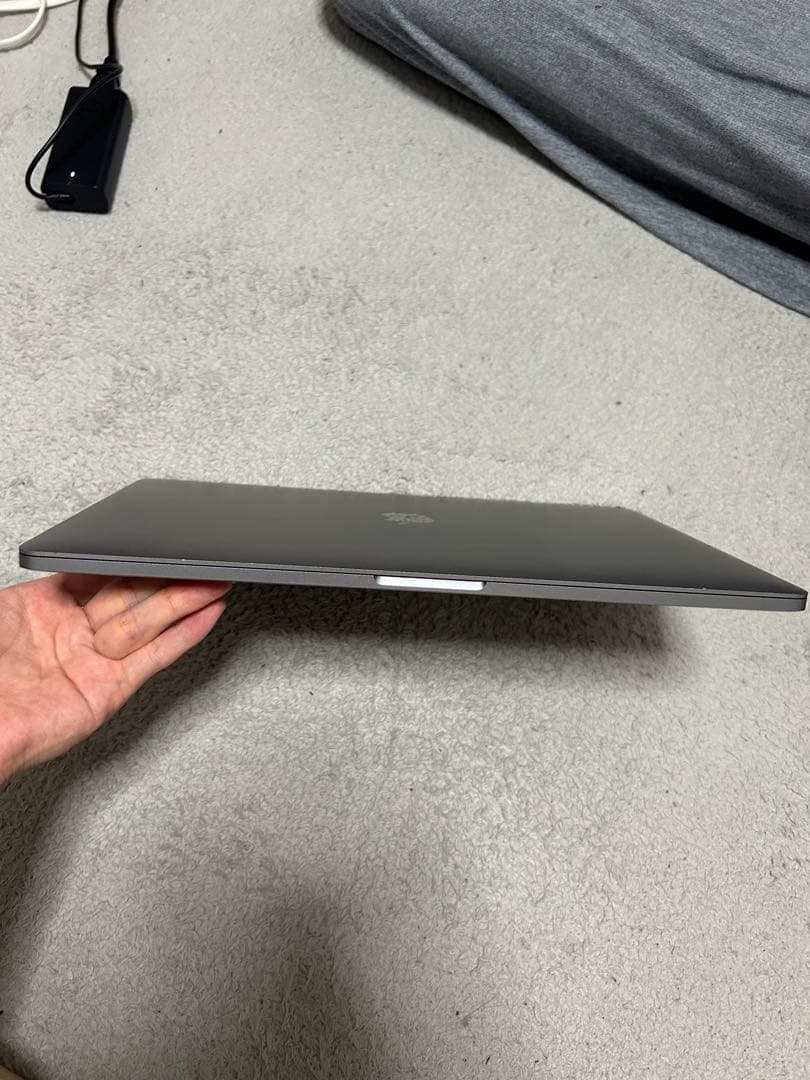 極美品MacBookPro2019 500G 15インチ