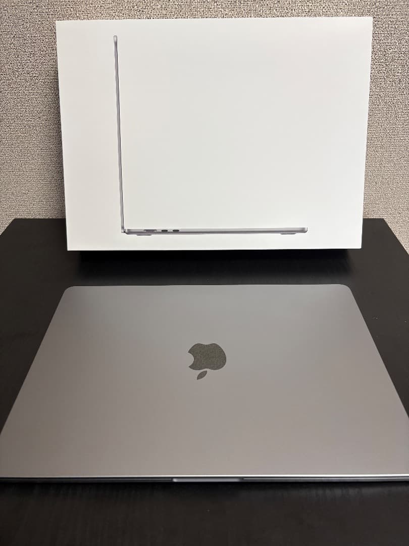 Apple M3 MacBook Air 15インチ 512GB 16GB