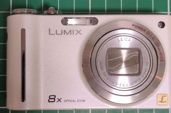 【稼働品】デジカメ Panasonic LUMIX DMC-ZX1-W　ホワイト