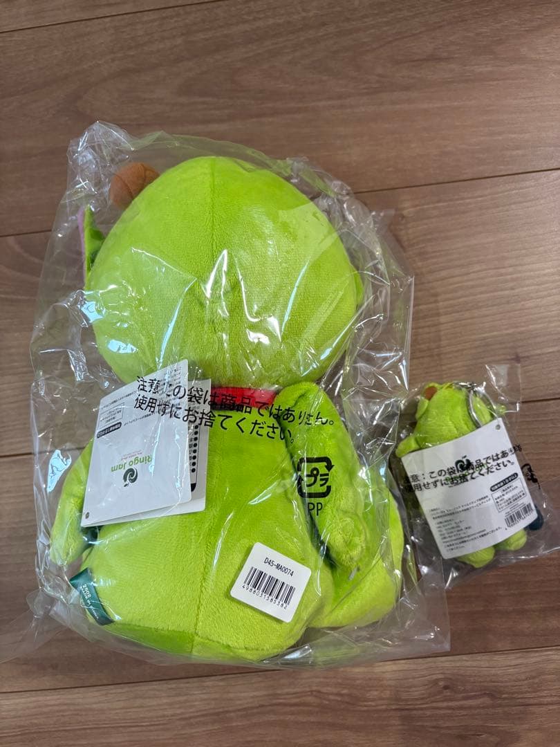 未開封Mrs. GREEN APPLE メメルぬいぐるみ・キーホルダー&シャツ