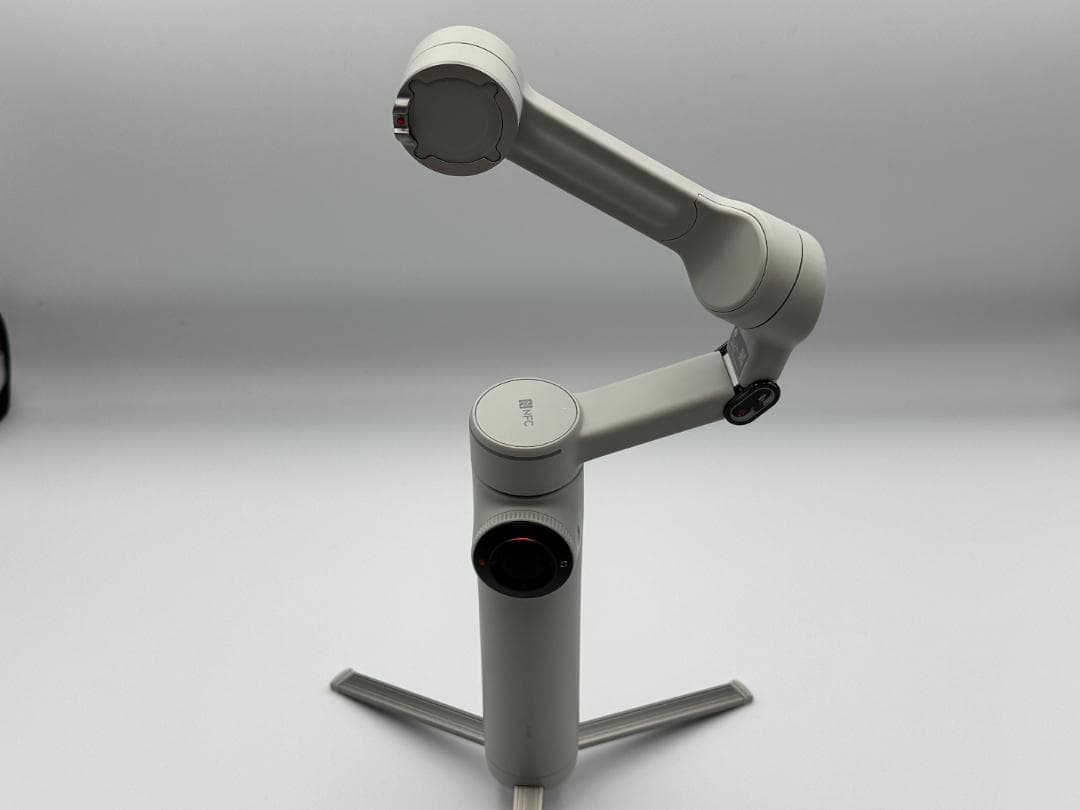 美品 Insta360 Flow 2 Pro + 磁気スマートフォンマウント付き