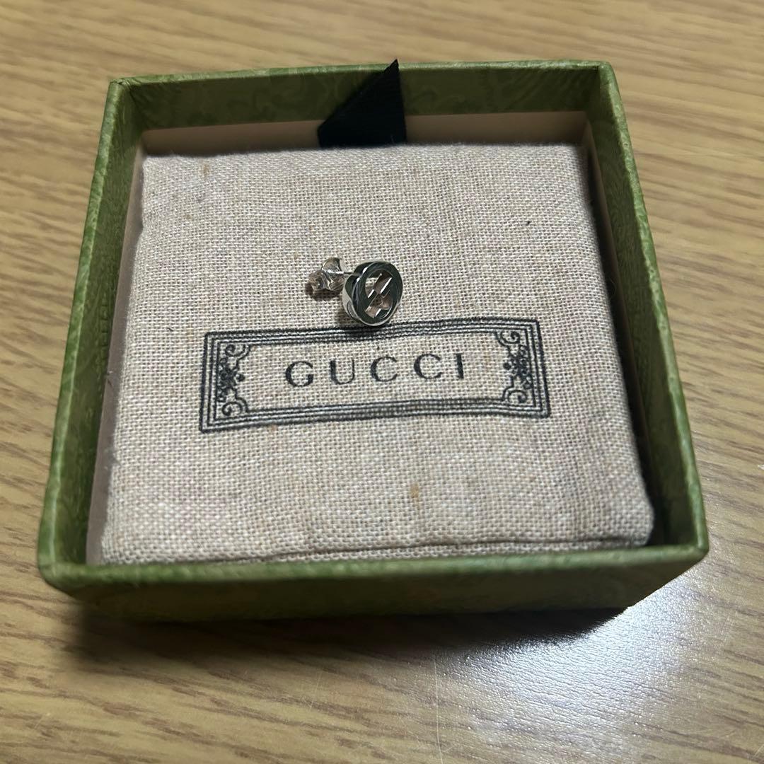 GUCCI インターロッキングピアス　片耳