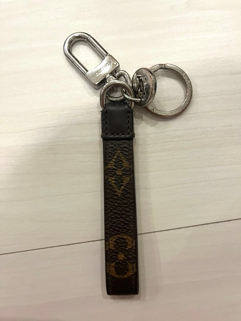 ルイヴィトン　ポルトクレ　スリムドラゴンヌ キーホルダー キーリング