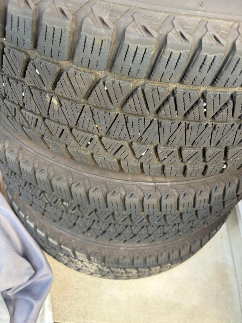 溝◎ブリヂストン 225/65/17 4本セットまだまだ使えます