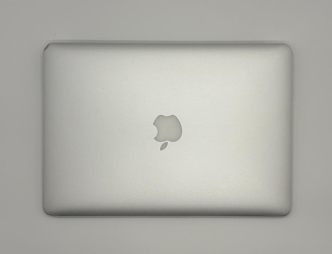 MacBook Air (13インチ) 2017、8GB、256GB