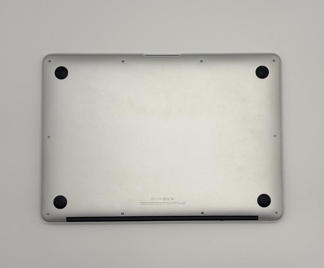 MacBook Air (13インチ) 2017、8GB、256GB