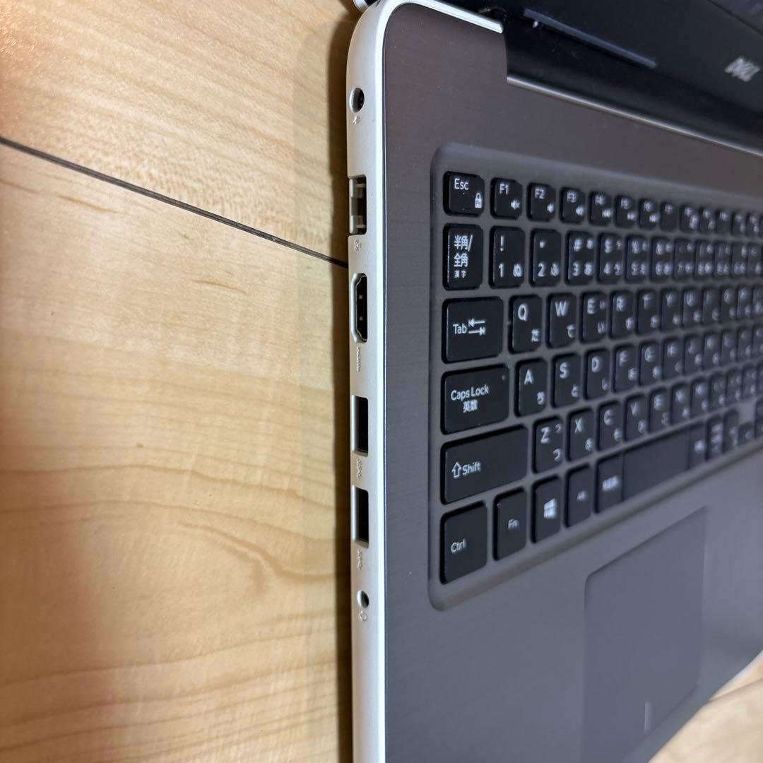 DELL Inspiron 5567 core i7 メモリ8GB グラボ搭載