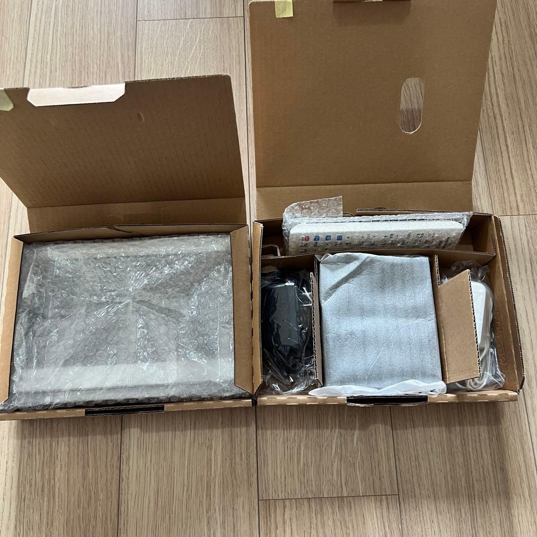 Panasonic ポータブルテレビ プライベート・ビエラ UN-10EQ-W