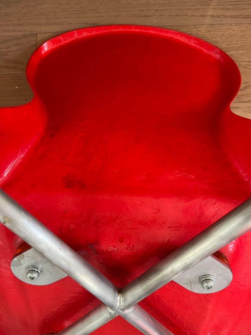 IDE（イデー） yawn chair / ヨーンチェア FRP製　岡嶌 要