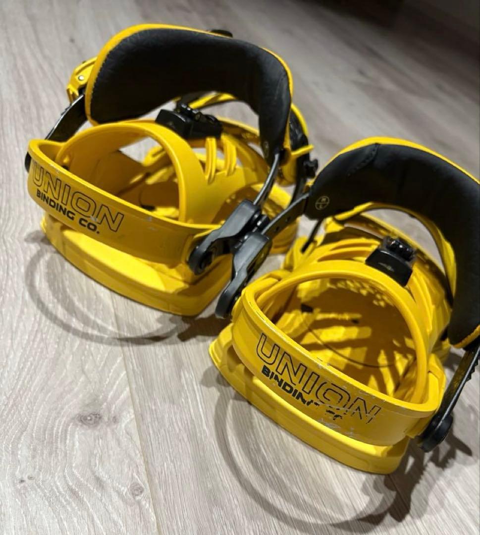 UNION CONTACT PRO MLサイズ　イエロー　15-16モデル