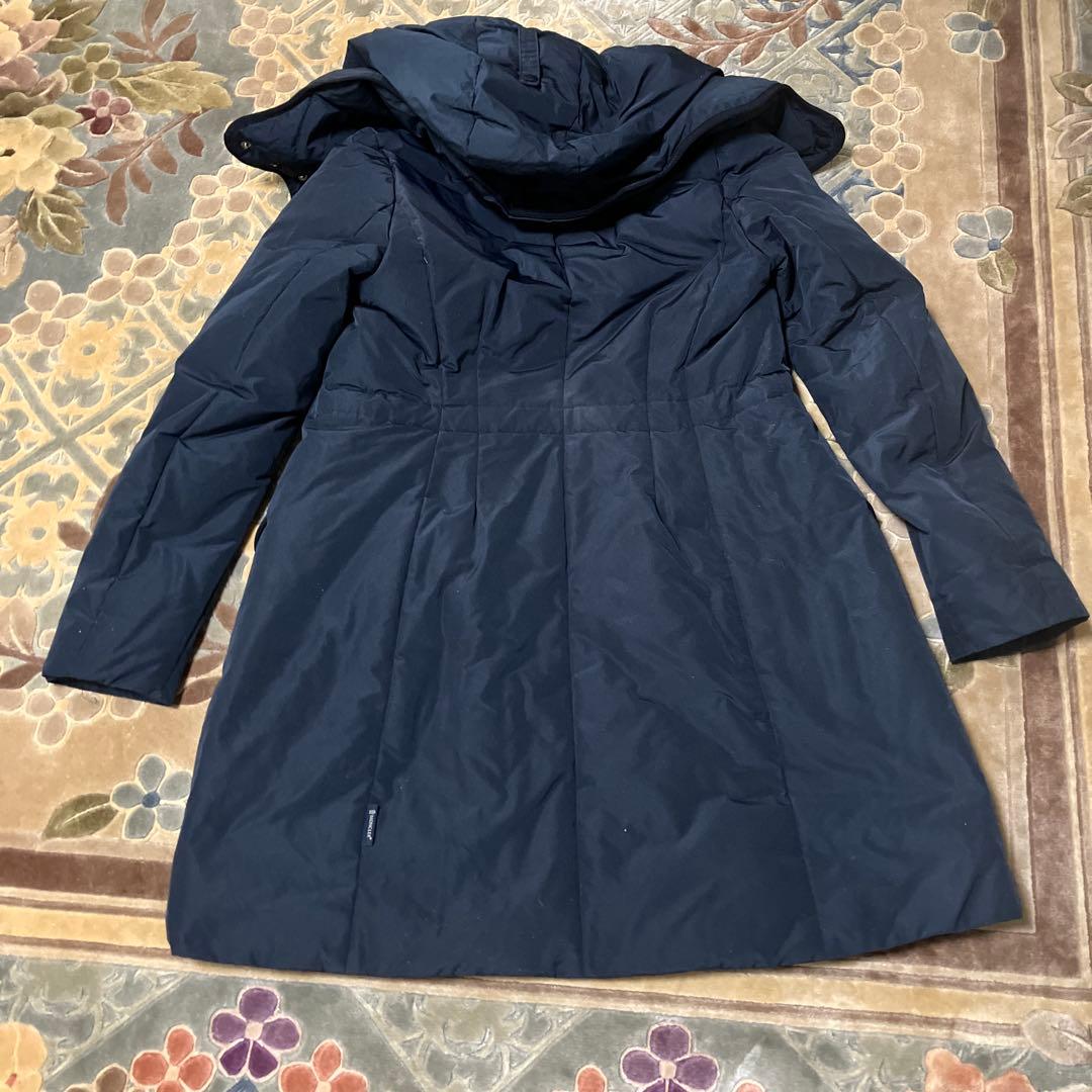 MONCLER ネイビー フード付きダウンジャケット　予約品