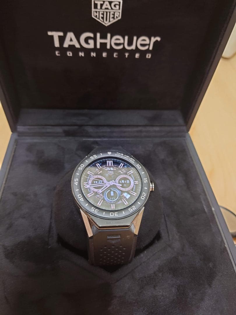 TAG HEUER Connected スマートウォッチ